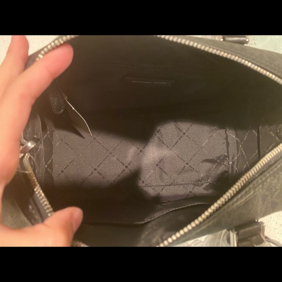 NWT Michael Kors Lg Bedford Satchel - Picture 8 of 8